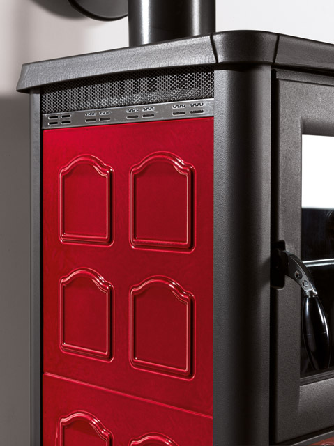 Stufa a legna con forno LA NORDICA mod. GEMMA FORNO 7 kW riscalda 200 m³  Colore Elegance Bordeaux