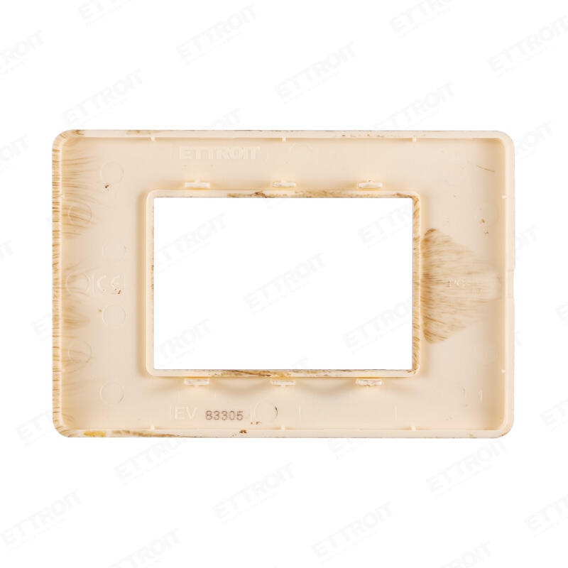 Placca plastica 3P legno scuro starlight 
