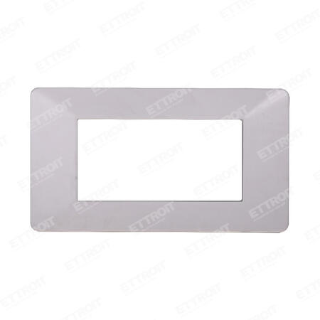 Placca plastica 4P bianca starlight 