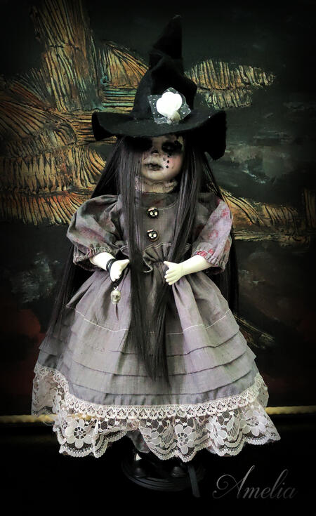 Strega Amelia 45 cm. bambola Creepy Gothic 