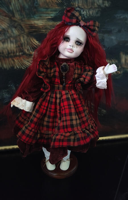 Jessy bambola in porcellana Goth Creepy  42 cm. 