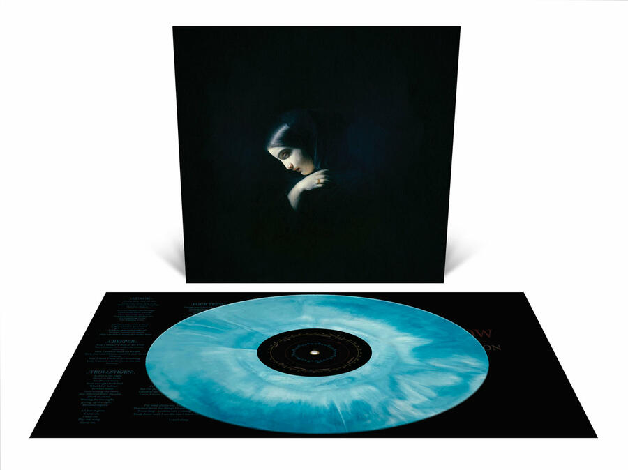 TRUE WIDOW - CIRCUMAMBULATION - 