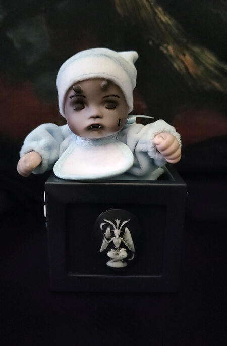 Simmy Creepy Carillon Vampiro Demone 15 cm.