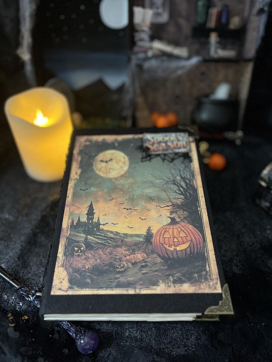 Journal Spooky Season