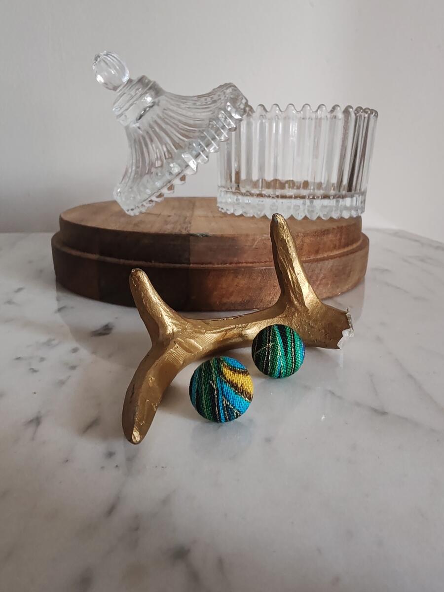 Collana "Pavoneggiarsi"