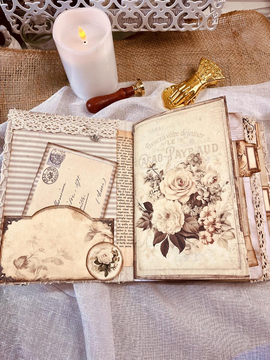 Journal Vintage Ivory