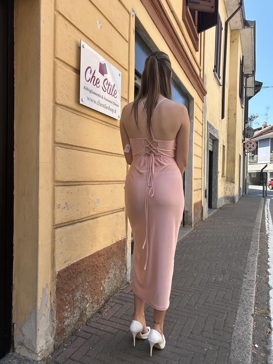 NOVITÀ Abito lungo in satin con nodo e spacco