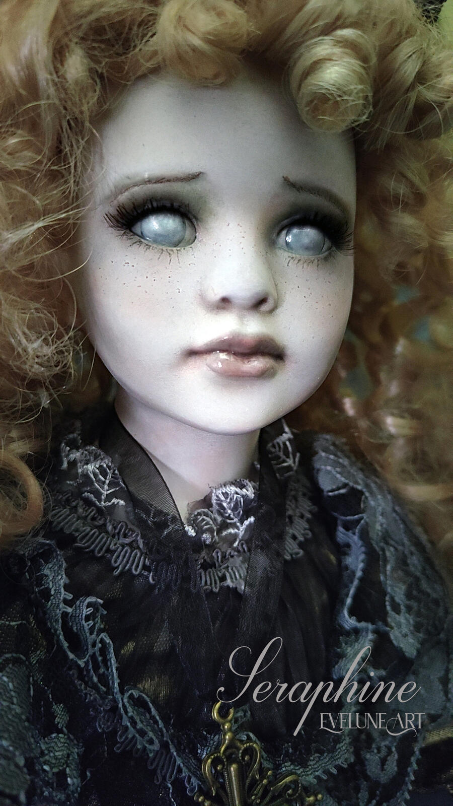 Seraphine bambola Creepy Vittoriana goth 60 cm.