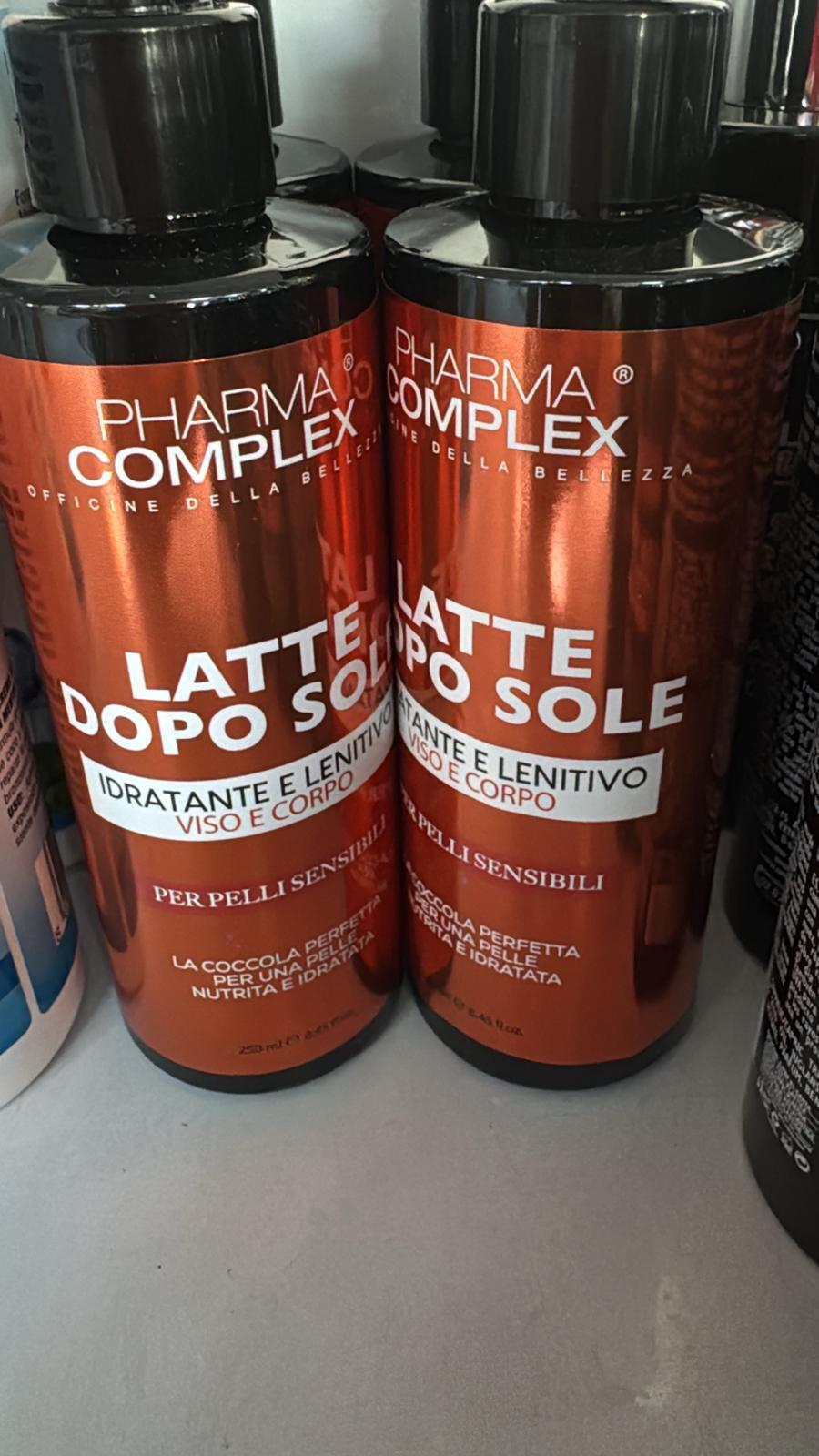 PHARMA COMPLEX LATTE DOPOSOLE IDRATANTE E LENITIVO DA 250 ml