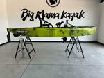 Kayak a Motore di prua Haswing Cayman 55lb con GPS + Pedali divisibile Big Mama Triken 330 live S, con ruote e vasca del vivo