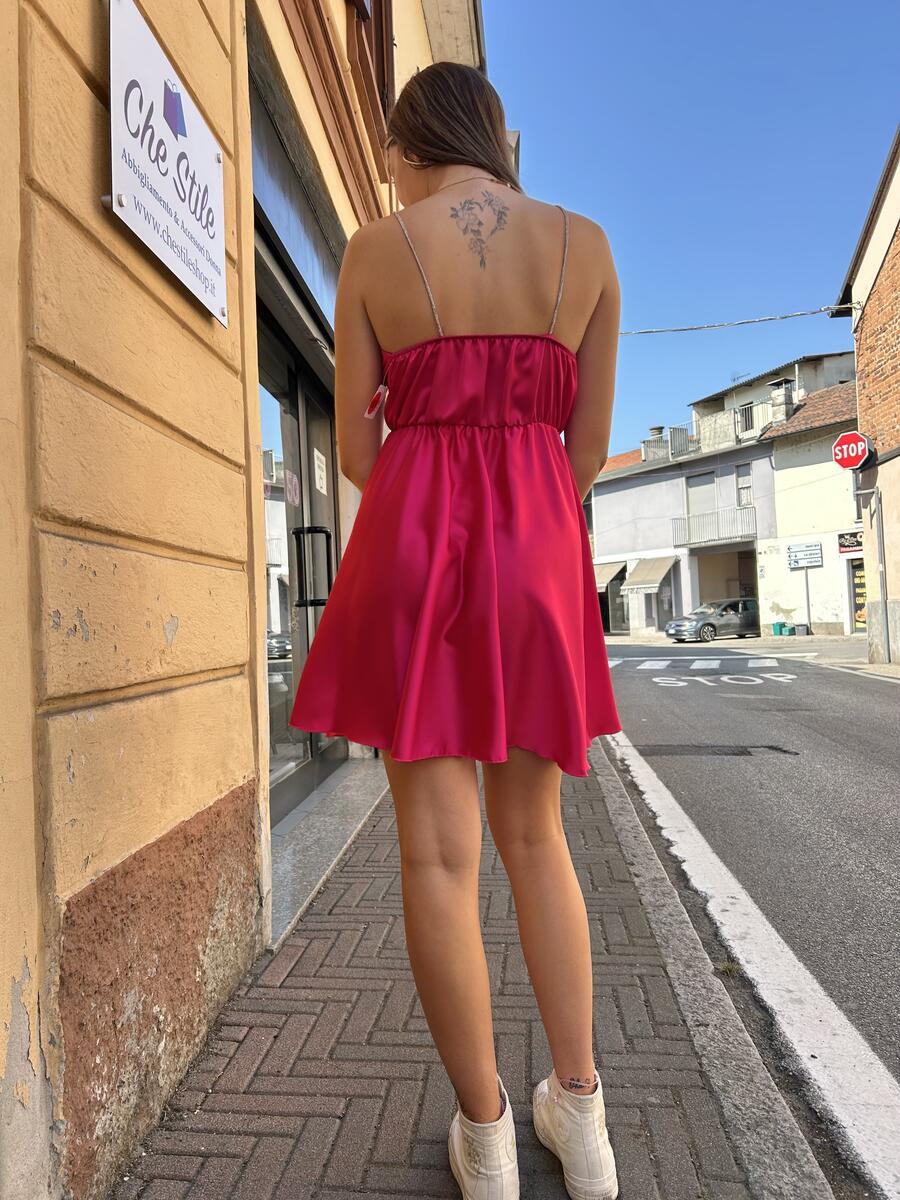 NOVITÀ Abito in raso bretelline strass