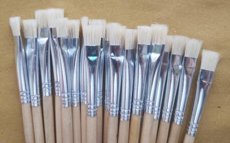 Set 24 Pennelli Professionali con Setole Sintetiche e Manico in Legno 