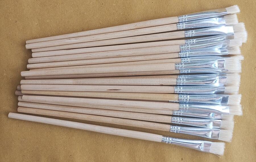 Set 24 Pennelli Professionali con Setole Sintetiche e Manico in Legno 