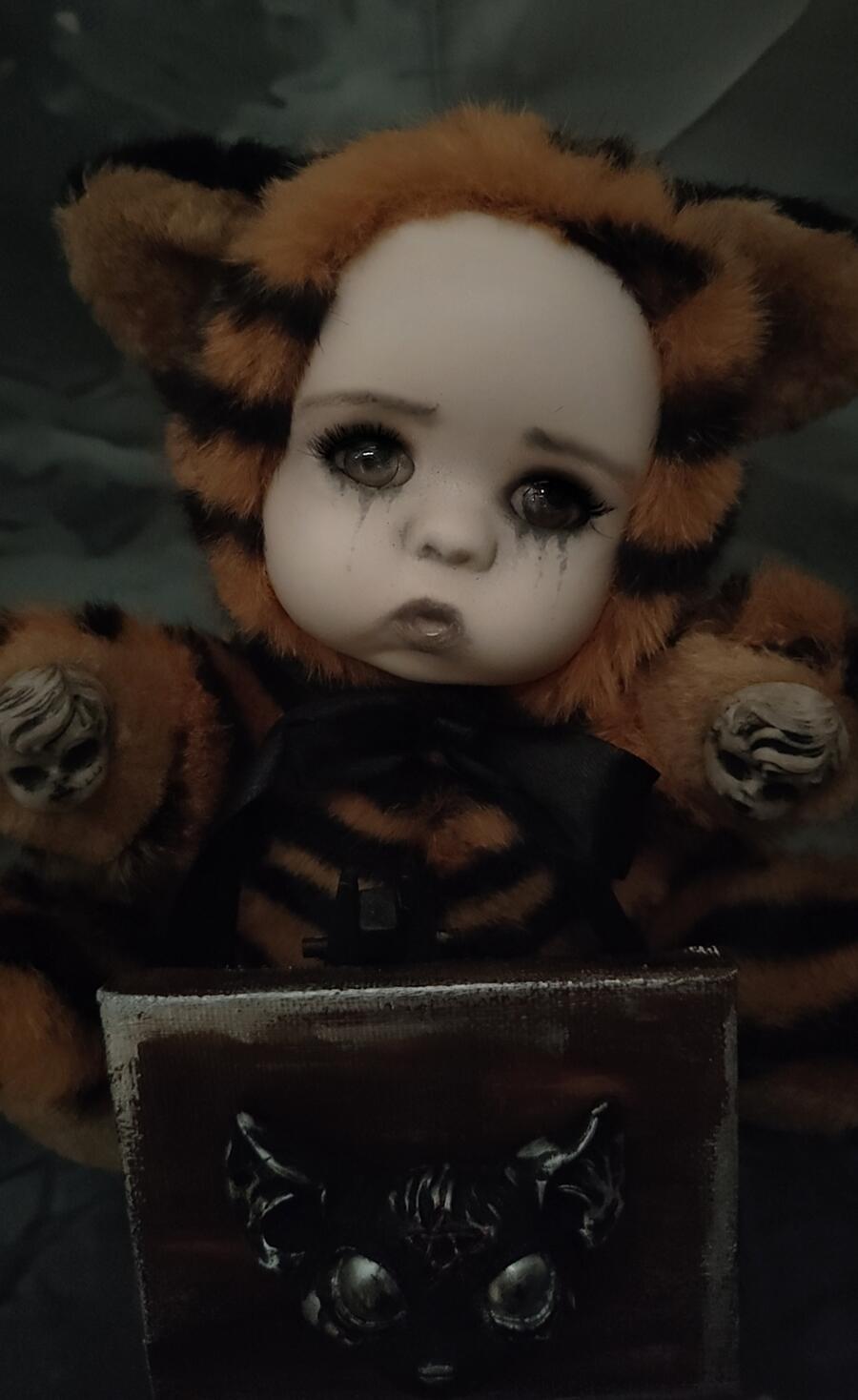 Betsy Artista peluche stoffa e porcellana