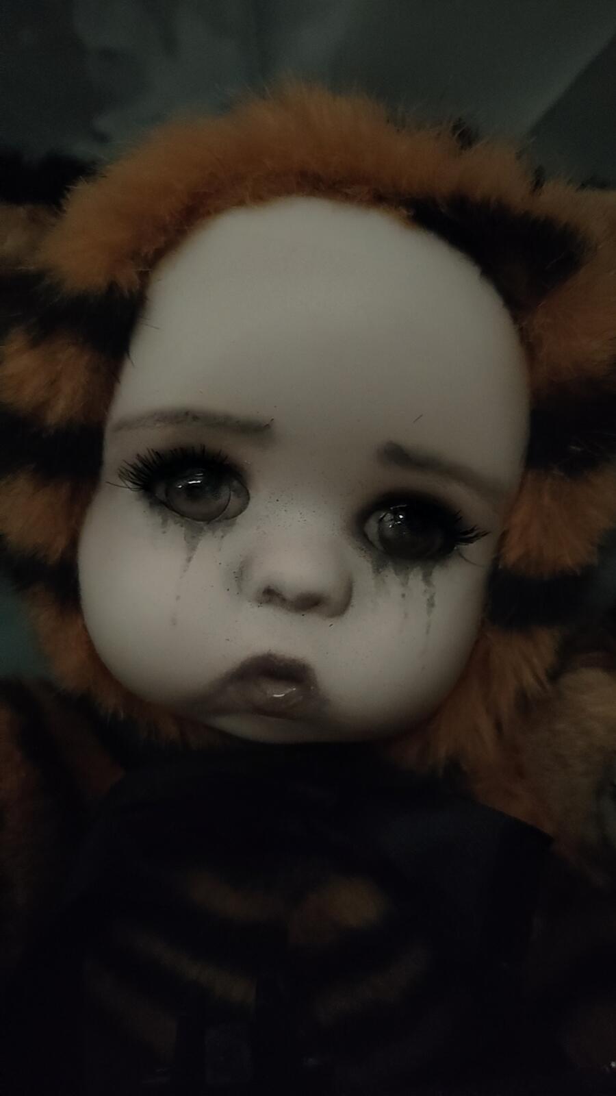 Betsy Artista peluche stoffa e porcellana