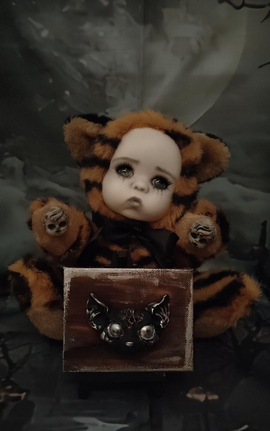 Betsy Artista peluche stoffa e porcellana