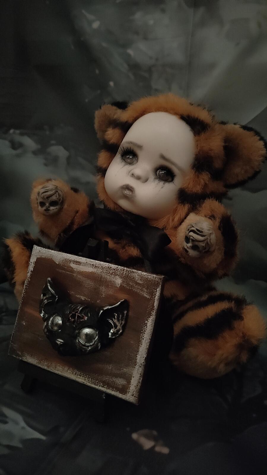 Betsy Artista peluche stoffa e porcellana