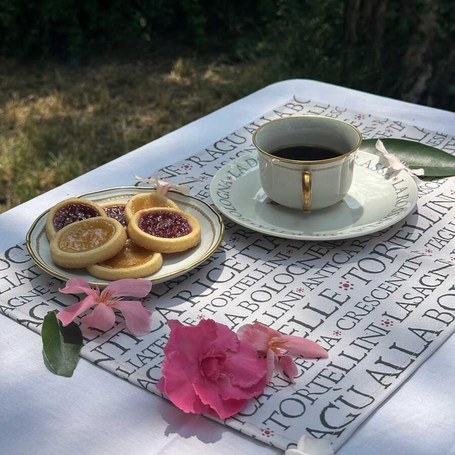 Bologna Food Lovers Textile Table Set