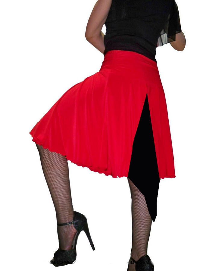 Soft skirt in various patterns with a tail inside 2-0056