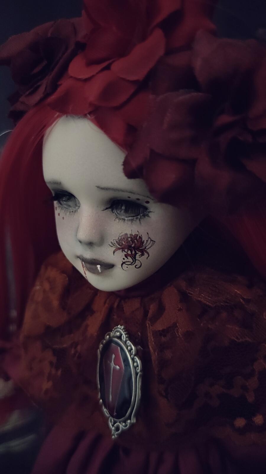 Rubinia bambola vampiro 32 cm.