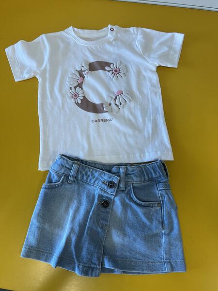 Maglietta con C a fiori Carrera completo di gonna in Jeans misura 12 mesi 