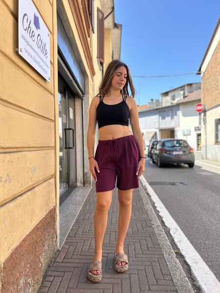 NOVITÀ Bermuda in cotone a tinta unita