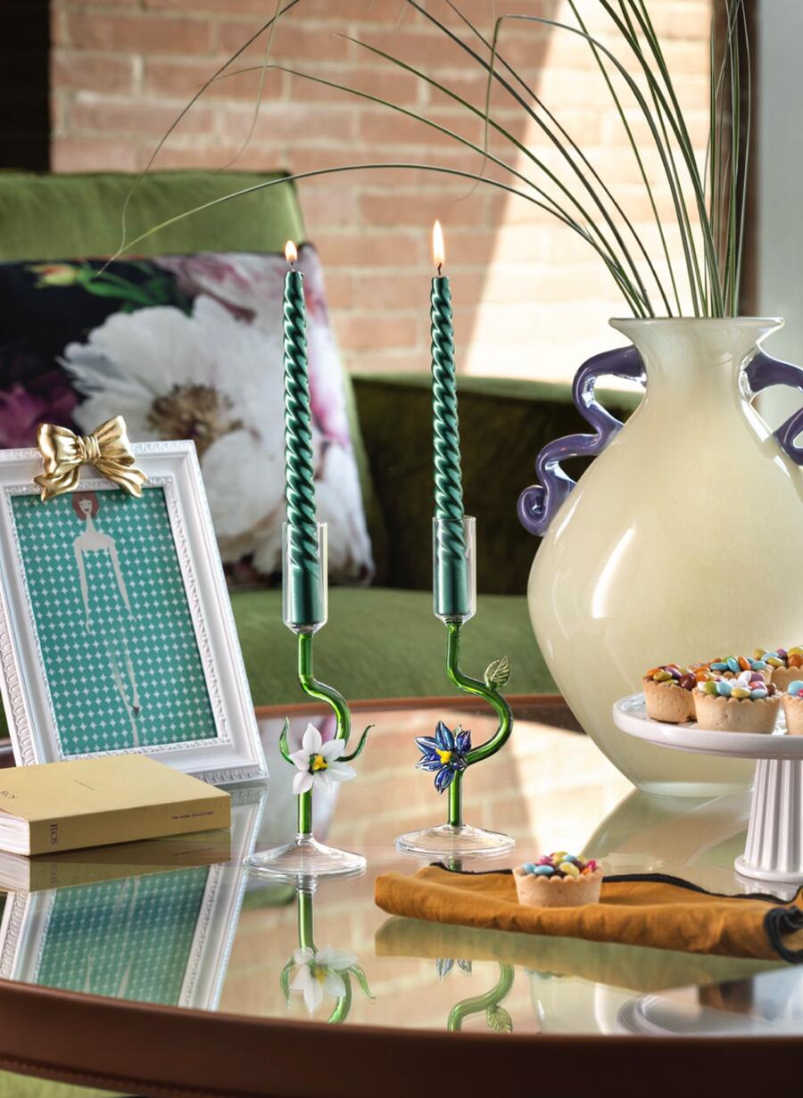 Henriette - Candeliere in Vetro Fiore Bianco con Candela Verde | 19 cm Collezione TREASURE