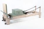 Reformer in legno di quercia naturale PTX 5000 Green tea-  linea Lifeness di Toorx- Cod. PTX-5000