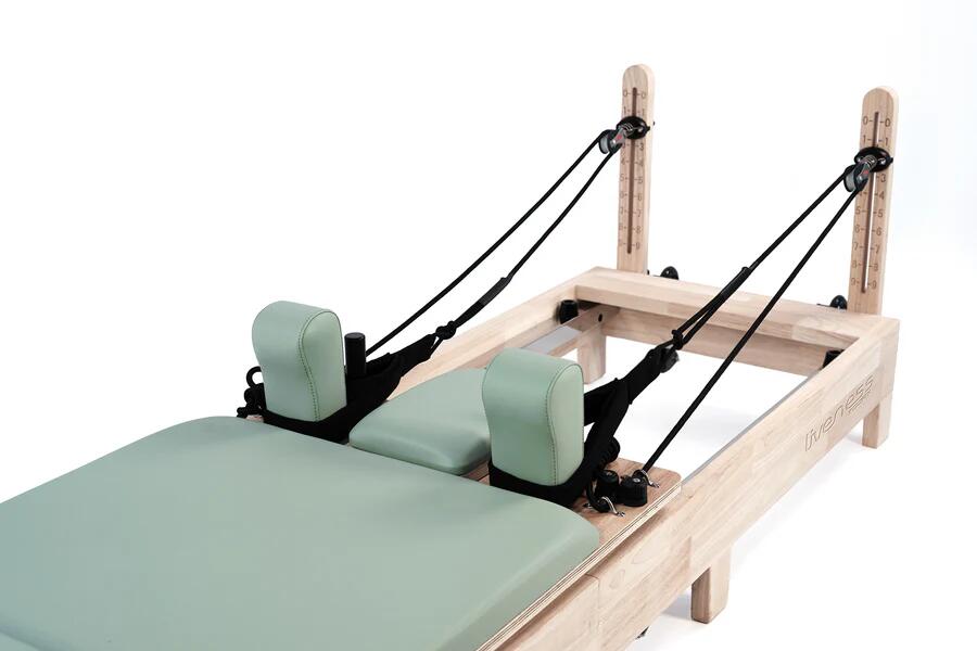 Reformer in legno di quercia naturale PTX 5000 Green tea-  linea Lifeness di Toorx- Cod. PTX-5000