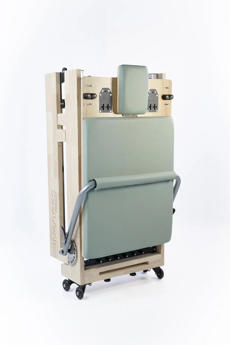 Reformer in legno di quercia naturale pieghevole PTX 3000 Green Tea - Linea Liveness di Toorx - Cod. PTX-3000G