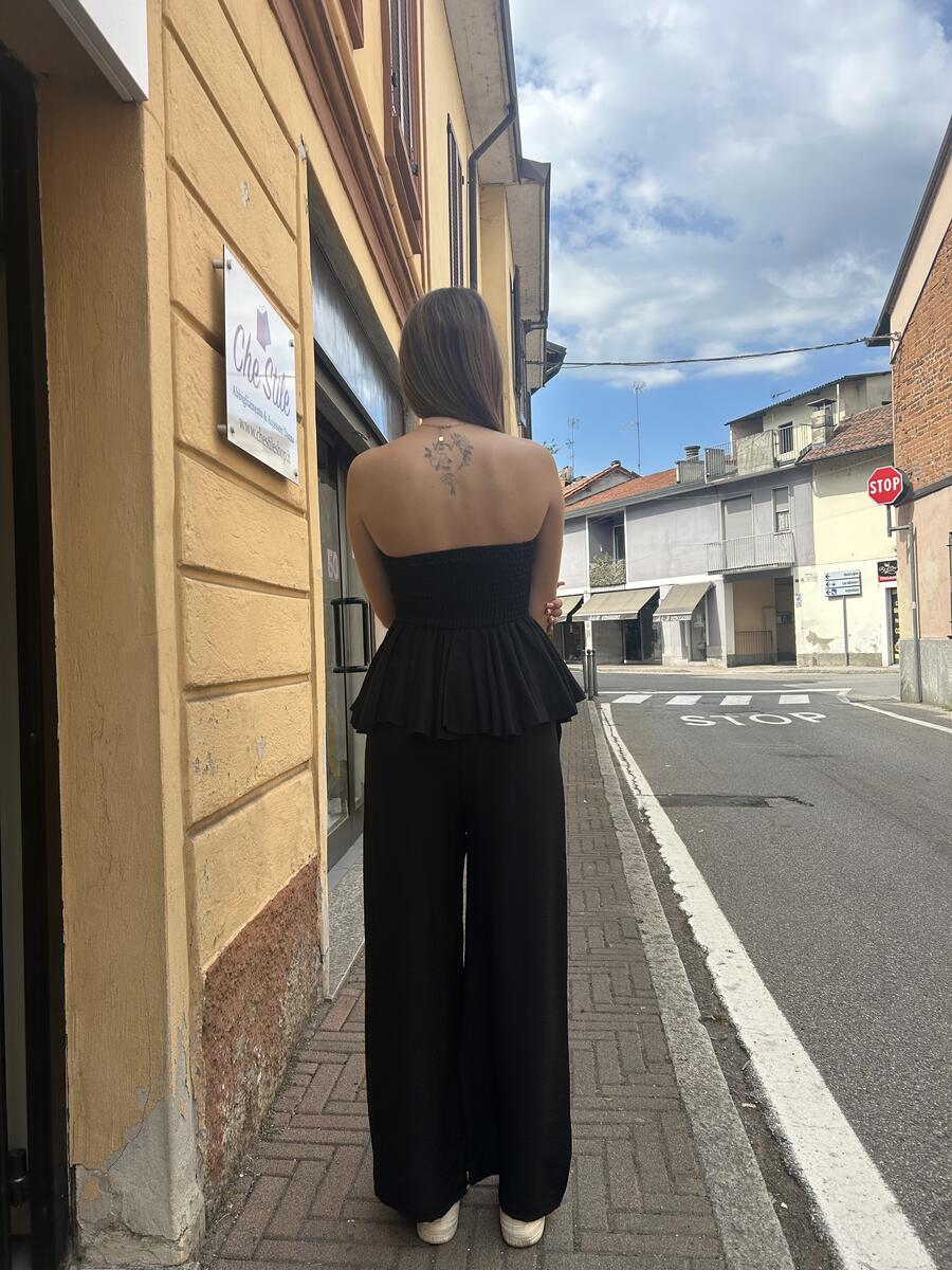 NOVITÀ Completo in viscosa top con balza e pantalone palazzo 