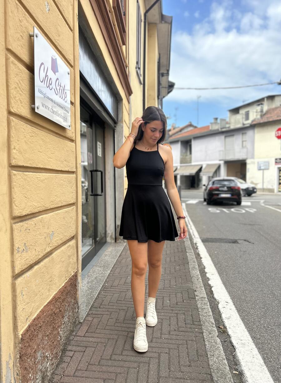 NOVITÀ Abitino con gonna a ruota