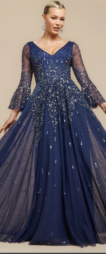 Abito Blu navy in tulle foderato con paillettes multicolour 0956