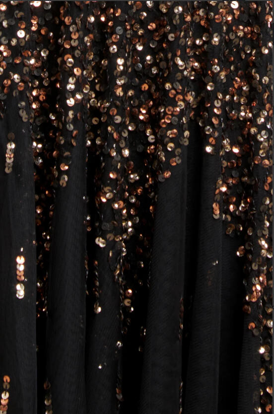 Abito nero in tulle foderato con paillettes multicolour 0957