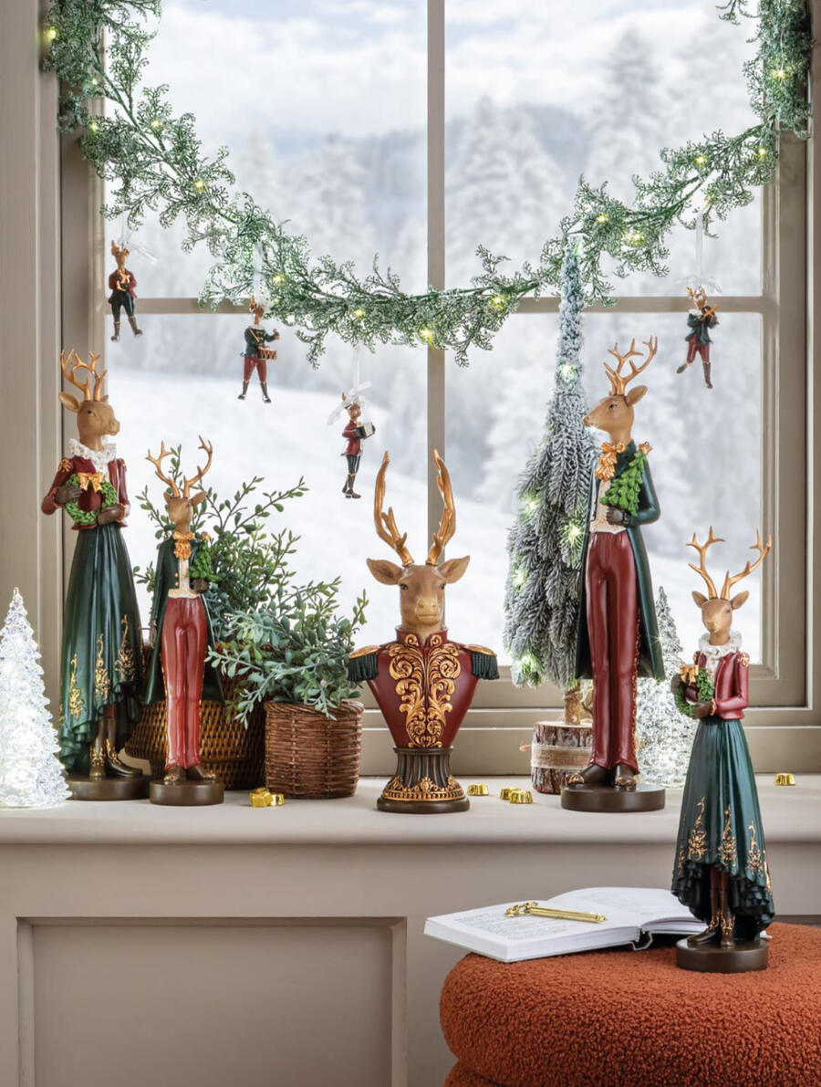 L'Oca Nera - Natale 2025 "Royal Wood" Renna piccola con albero