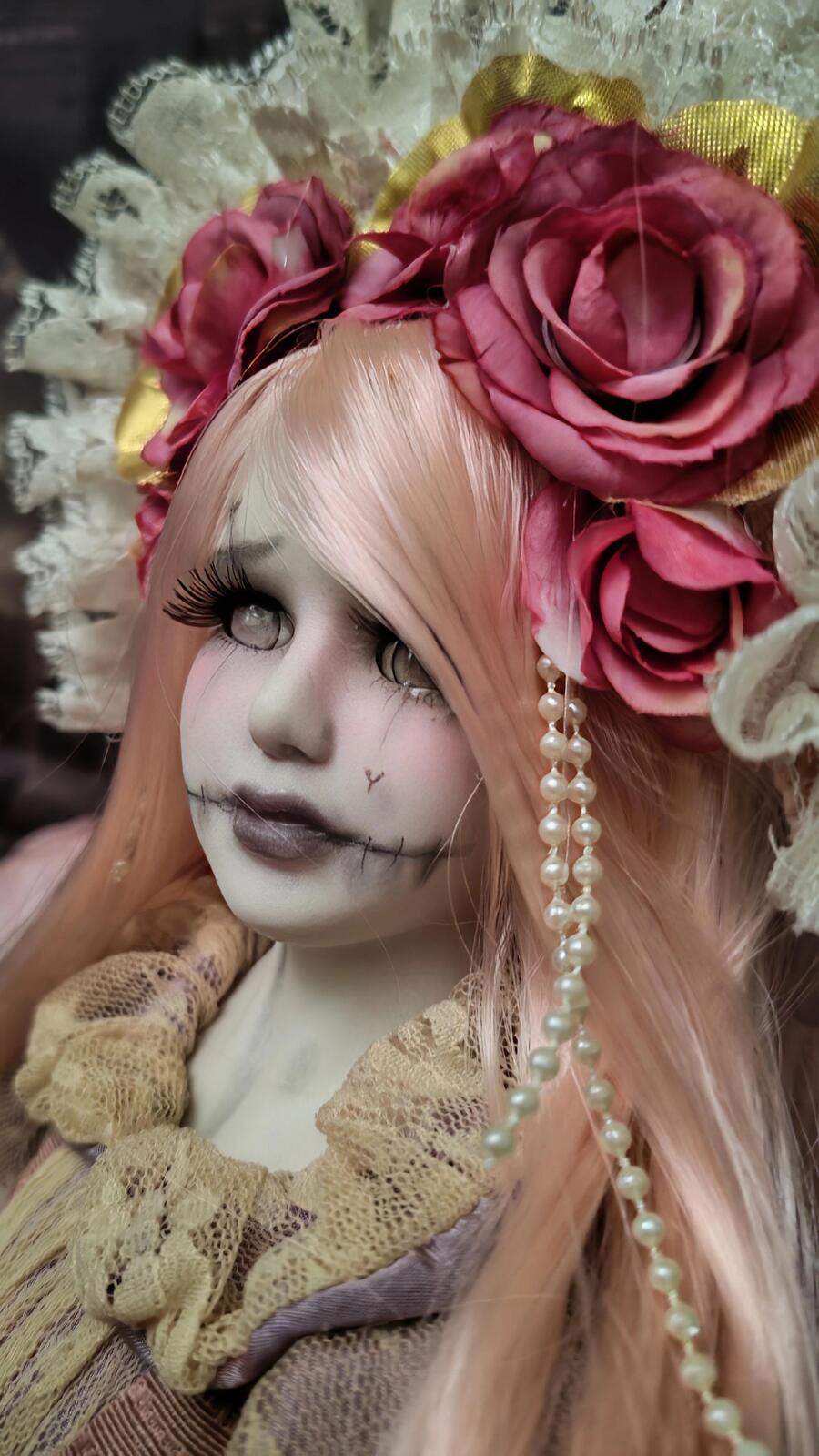 Rosabella bambola gotica dark romantica