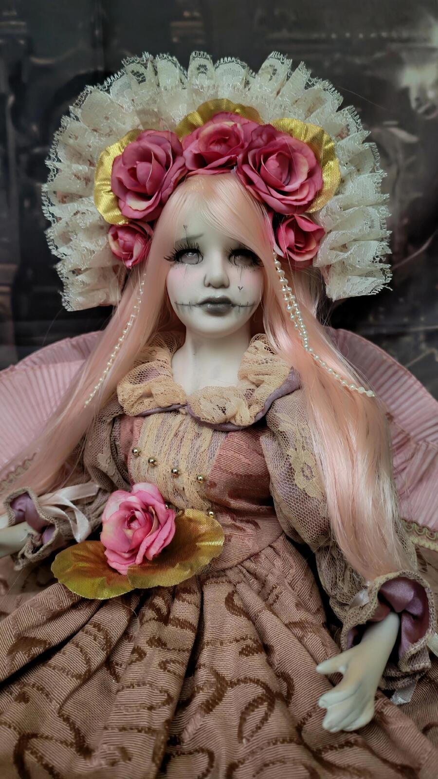 Rosabella bambola gotica dark romantica