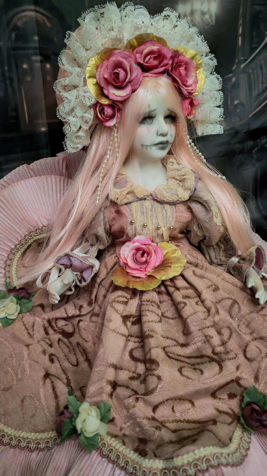 Rosabella bambola gotica dark romantica