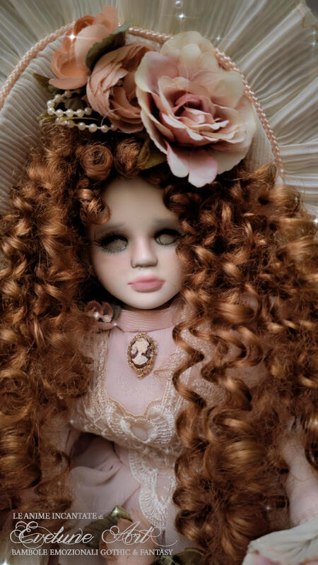 Clarissa bambola gotica vittoriana 