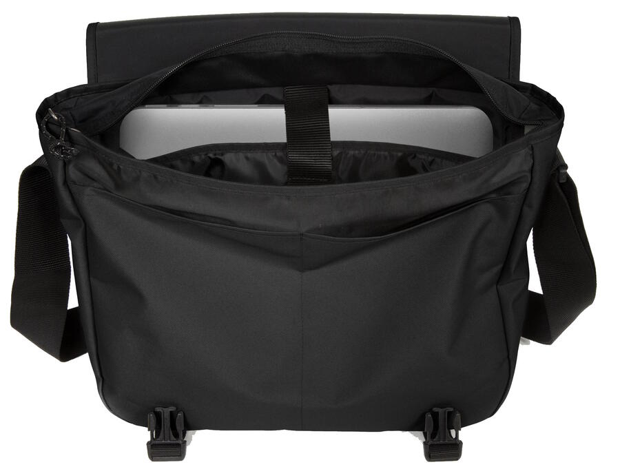 EASTPAK Borsa Porta PC Orizzontale BLACK