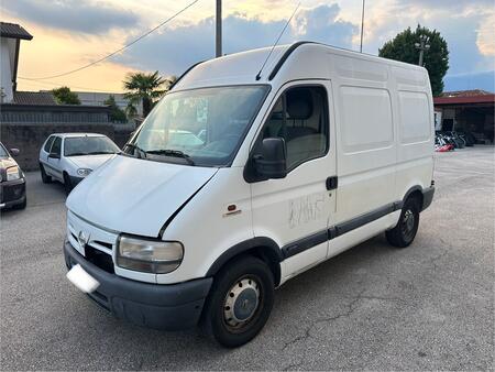 Nissan Interstar 2.5TD