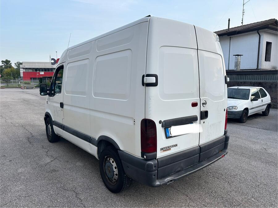 Nissan Interstar 2.5TD