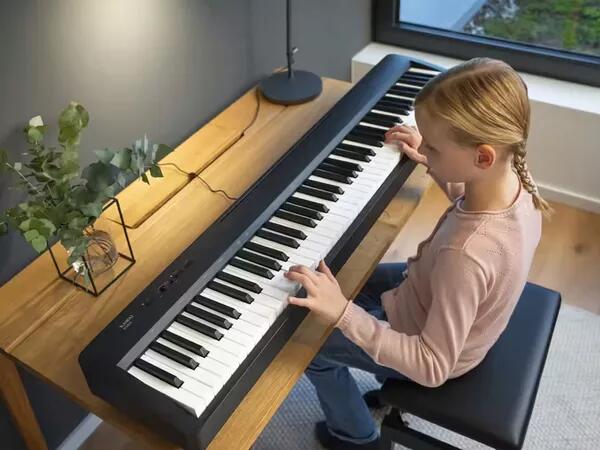KAWAI ES60 