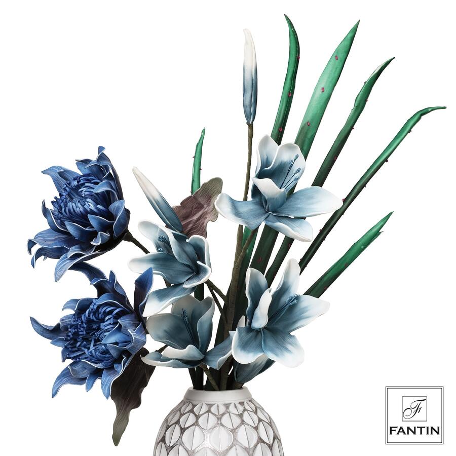 Fantin Argenti - Composizione Floreale Magnolia & Oloe Blu Verde – (3 Steli)
