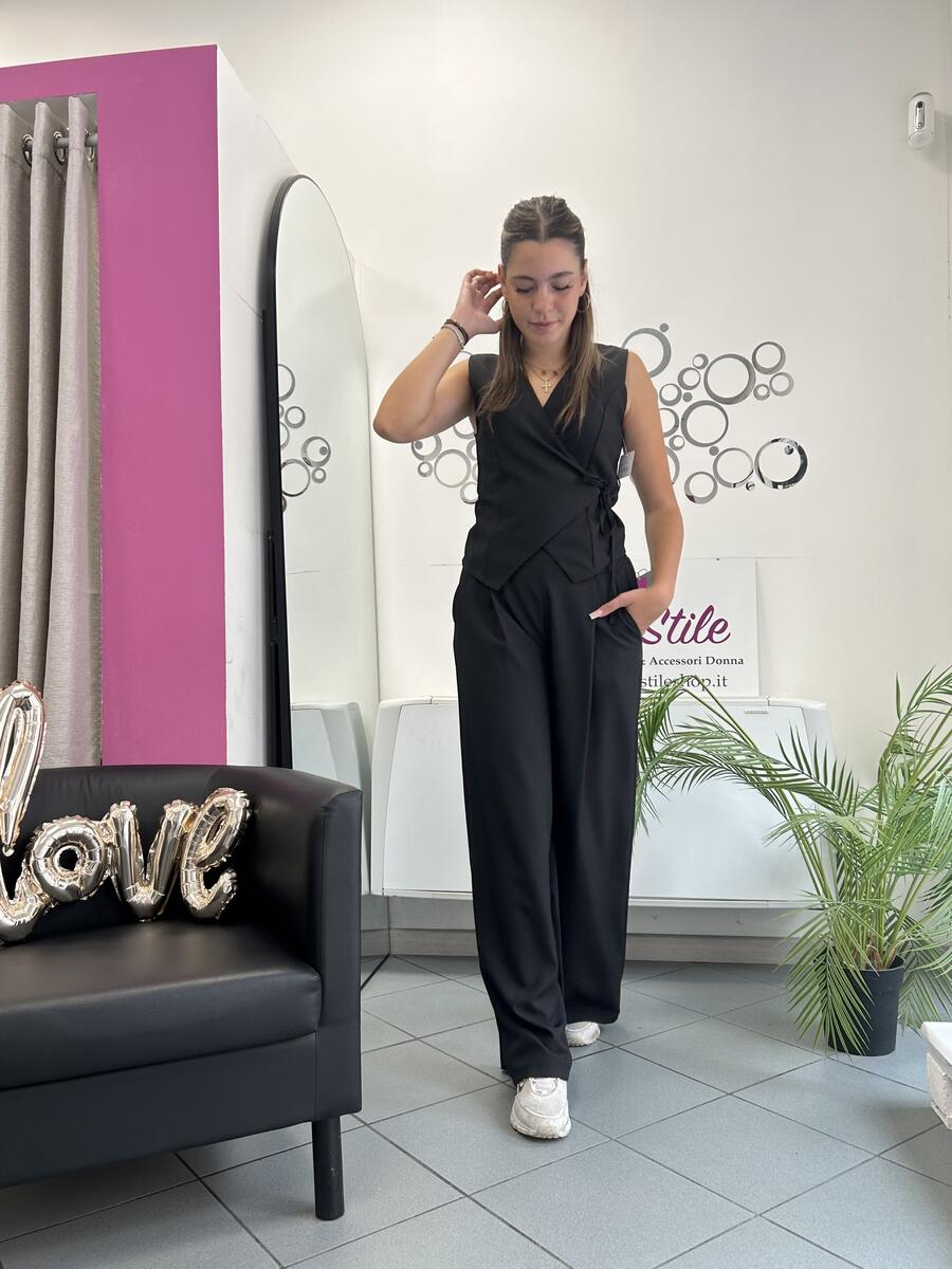 NOVITÀ Completo gilèt e pantalone palazzo