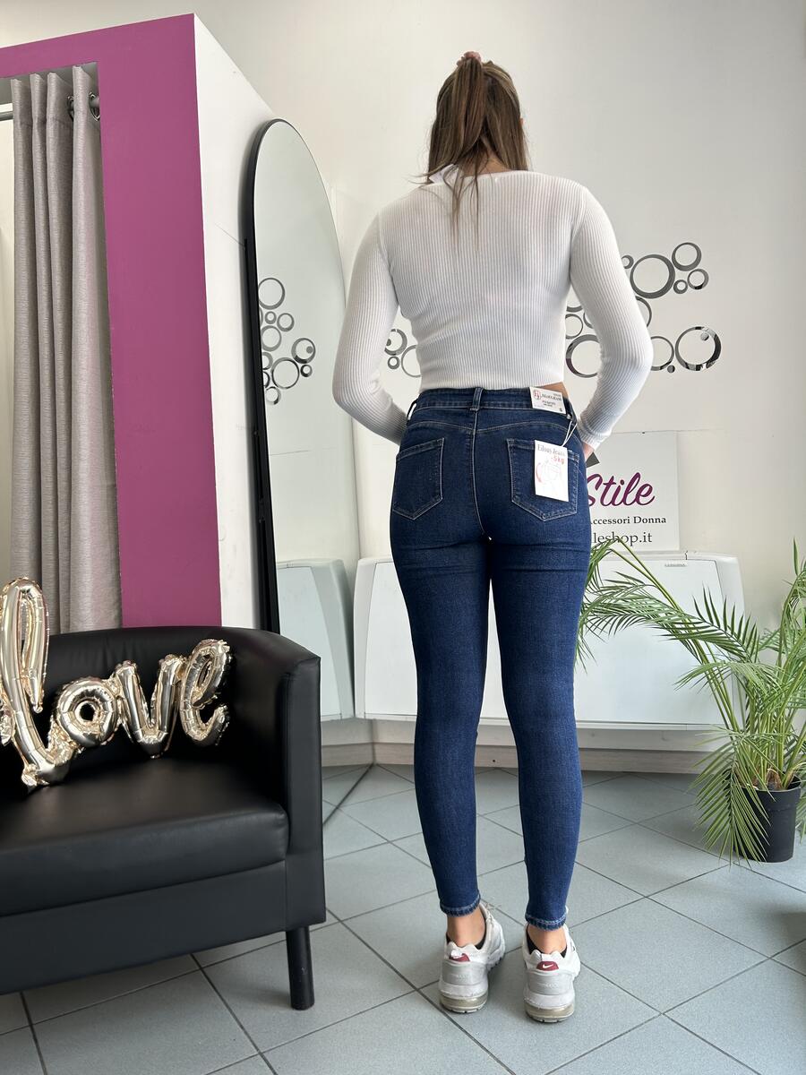 NOVITÀ Jeans skinny lavaggio scuro