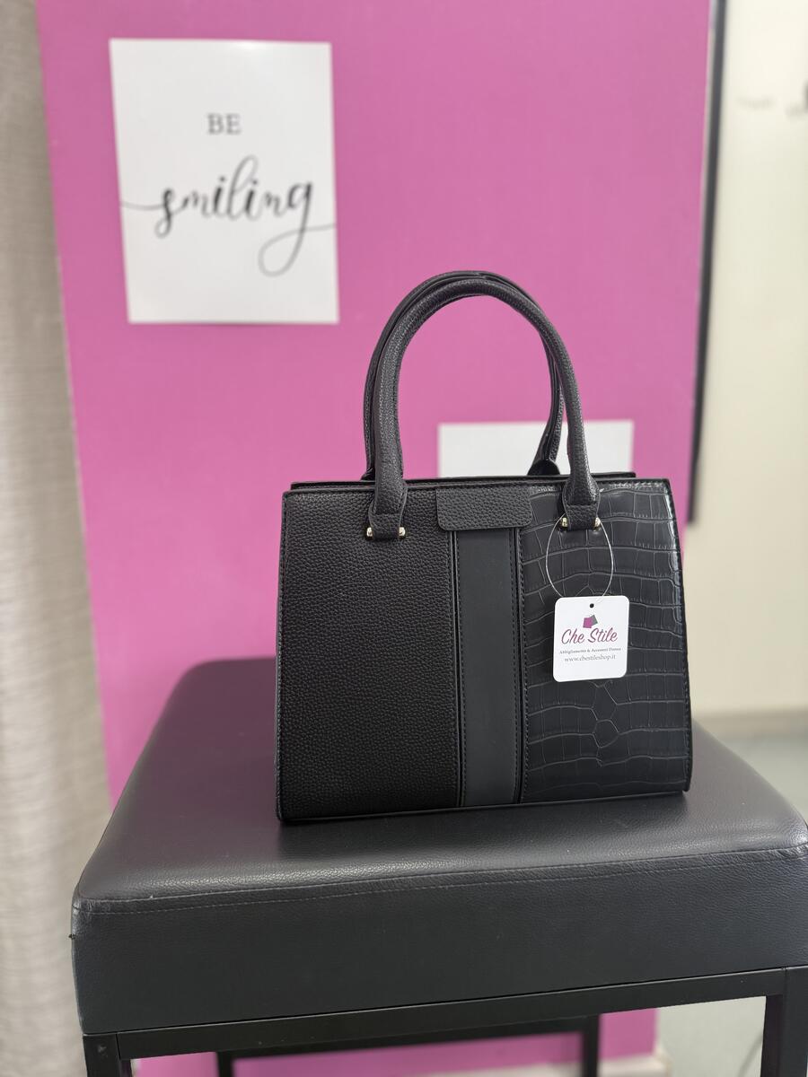 NOVITÀ Borsa rigida in eco pelle due misure