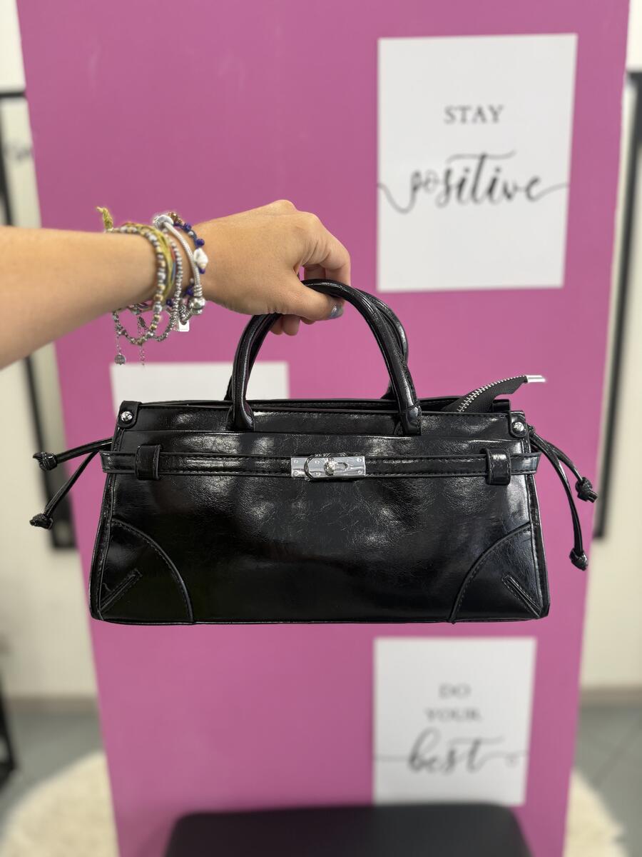 NOVITÀ Borsa baguette in vinile
