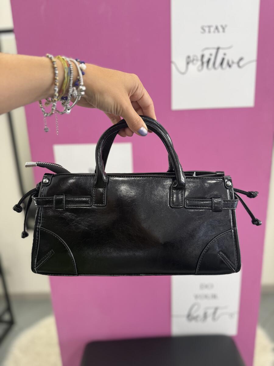 NOVITÀ Borsa baguette in vinile