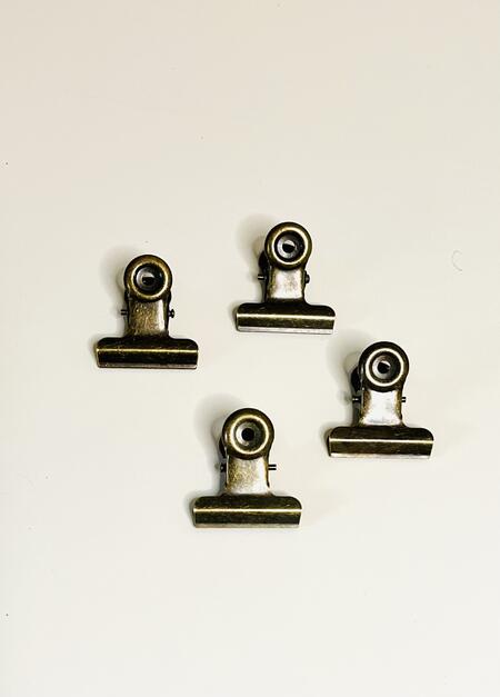 Set di 4 clip fermacarte in metallo vintage